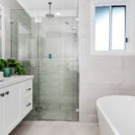 10 Bathroom